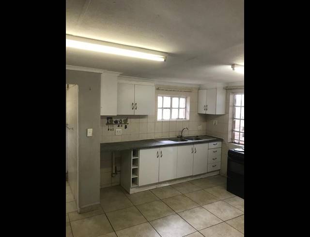 2 BEDROOM PROPERTY TO RENT IN PRIMROSE